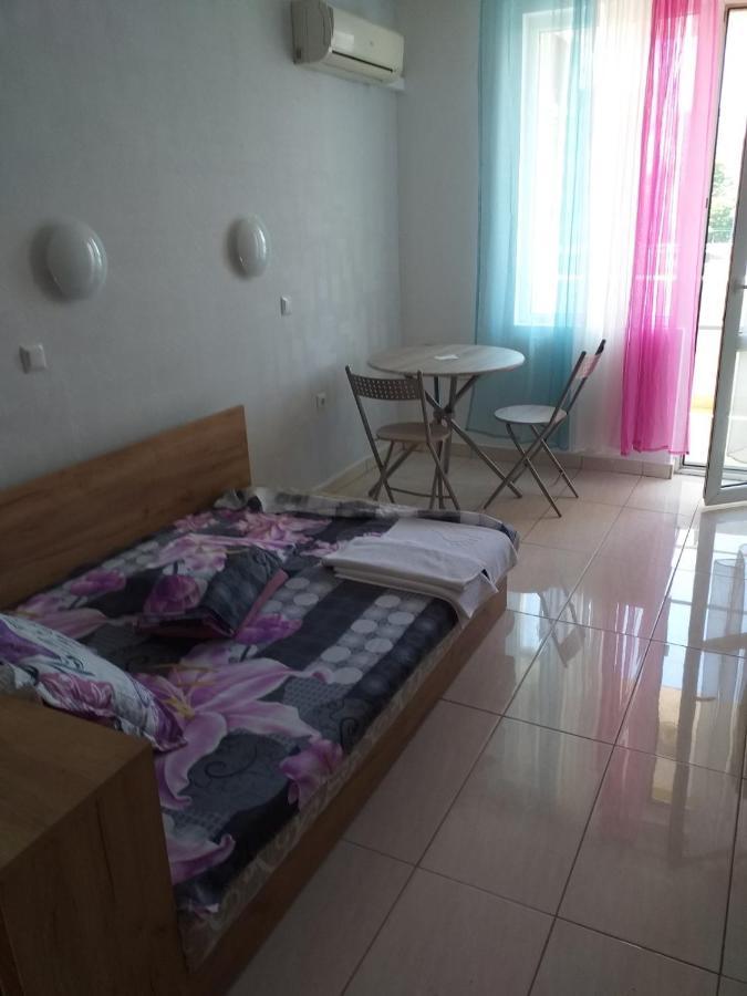 Apartamenti Ivaia Varna Exterior photo