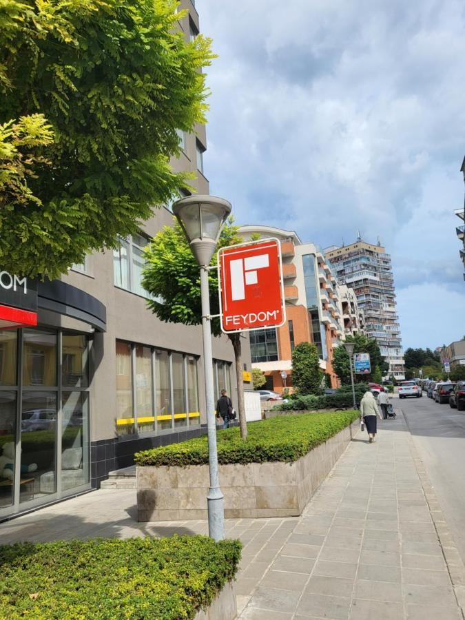 Apartamenti Ivaia Varna Exterior photo